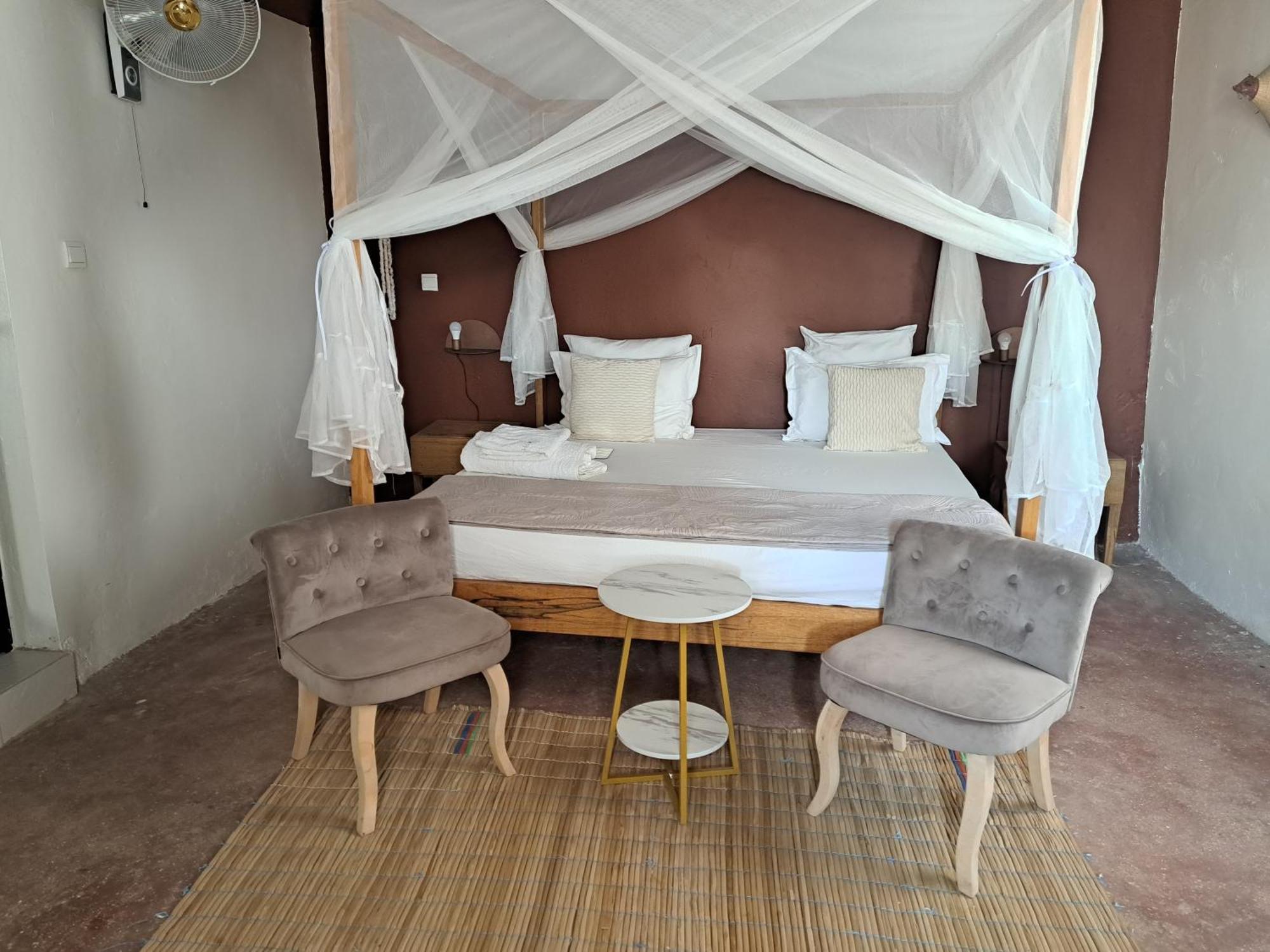 La Fandenoise Bed and Breakfast Thies Εξωτερικό φωτογραφία