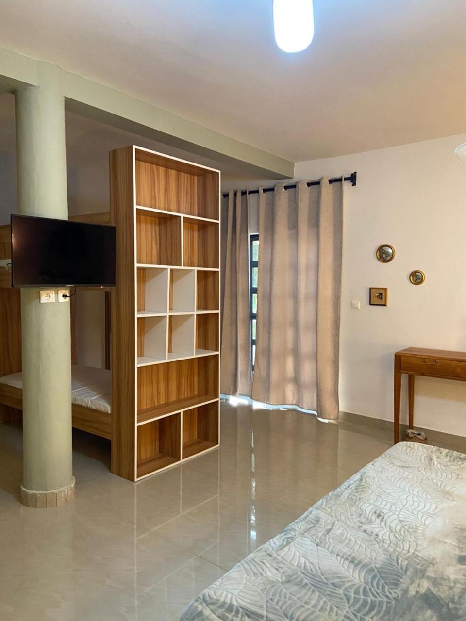 La Fandenoise Bed and Breakfast Thies Εξωτερικό φωτογραφία